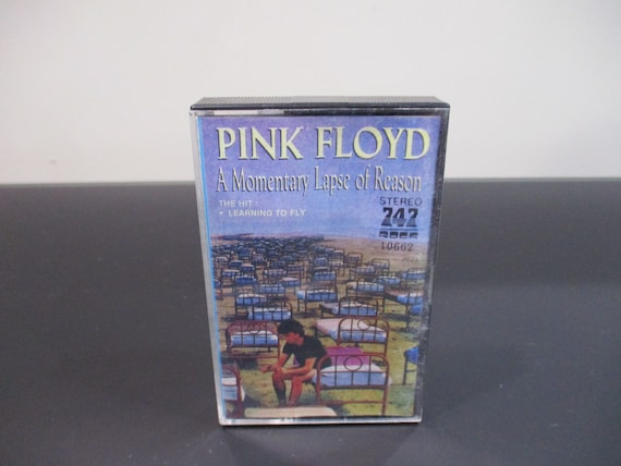 Vintage 1987 Cassette Tape A Momentary Lapse of Reason Pink Floyd Rare Saudi Arabia Pressing on 747 Label