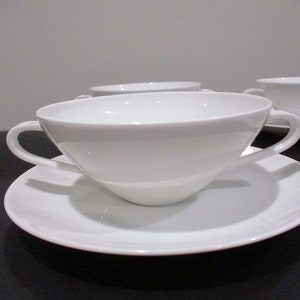 Vintage Hutschenreuther Bavaria Soup Cups and Saucers - Set of 6