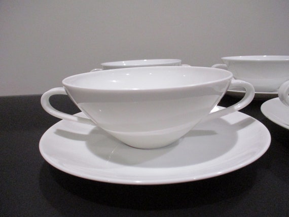 Vintage Hutschenreuther Selb Bavaria Germany Solid White Elegance Soup Bullion Double Handled Cups and Saucers Set of Six Pristine Condition