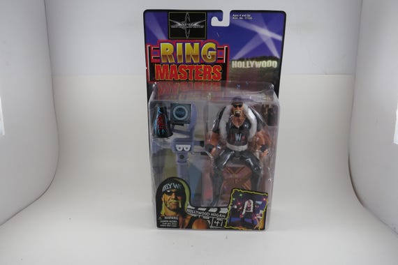 1999 WCW Ring Masters Hollywood Hulk Hogan Figure with Accessories NIB New World Order