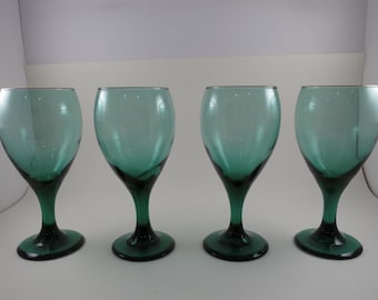 Set of 4 Vintage Medium Green Stemmed Wine Glasses with Gold Band (7 Inches)