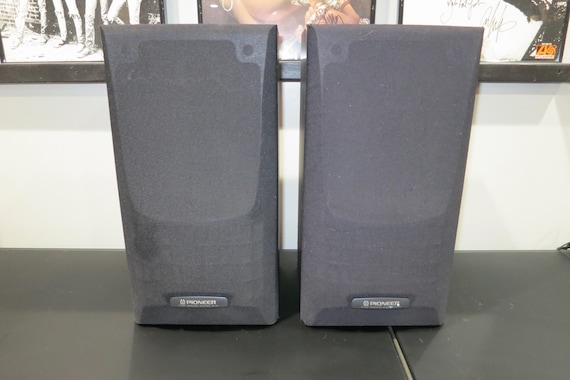 Pioneer SJ-11 Home Stereo Speakers: 150 Watt 3-Way Pair