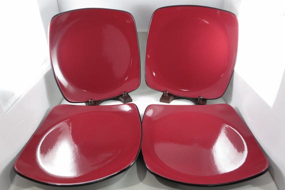 Set of 4 Corelle Hearthstone Chili Red Square 11 3/4 Inch Dinner Plates