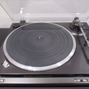 Vintage Technics Model SL-DD22 Automatic Turntable System Works Perfect Free Shipping