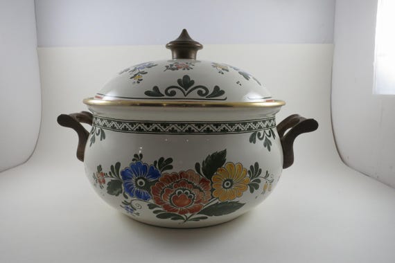 Vintage ASTA Enamelware Dutch Oven Pan/Lid Casserole Floral 1960s Brass Handles Vintage