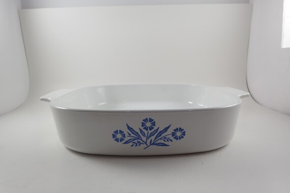 1979-1985 Corning Ware A-10-B Blue Cornflower 10 Inch Skillet Basic Cookware Excellent Condition