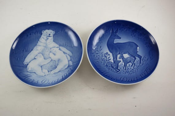 Pair of Bing & Grondahl Mothers Day Collectors Plates 1974 and 1975