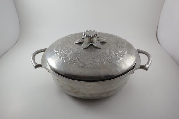 Vintage MCM Everlast Forged Aluminum Serving Bowl with Lid