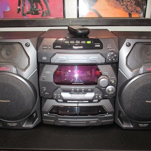 オーディオ機器 Panasonic 5 CD Changer付 ミニコンポ SC-AK17