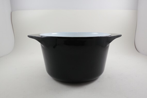 Vintage Le Creuset Black Cast Iron Fondue Pot - 1.75 Quart
