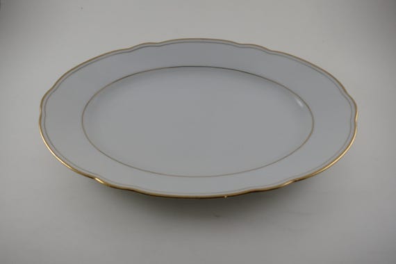 Schumann Arzberg Bavaria 63 Oval Serving Platter 11 1/2 Inches