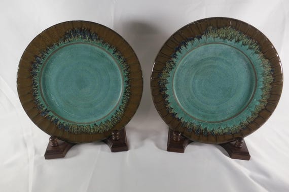 Two Clay Grigsby Pottery Wheel Thrown Stoneware 9 Inch Luncheon Plates