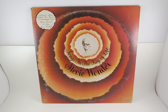 1976 Vinyl LP Record Stevie Wonder Songs In the Key of Life Two Record Set Excellent Condition with Lyric Book 72138