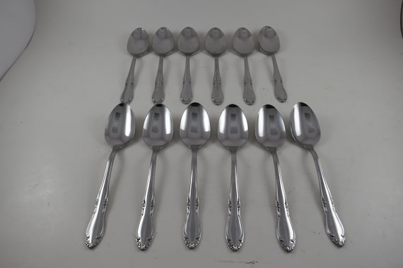 Oneida Plantation Teaspoons Set: Stainless Steel, Set of 12