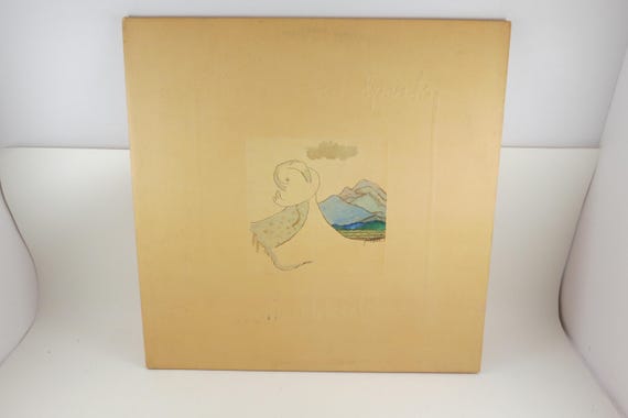 Vintage 1974 Vinyl LP: Joni Mitchell - Court and Spark