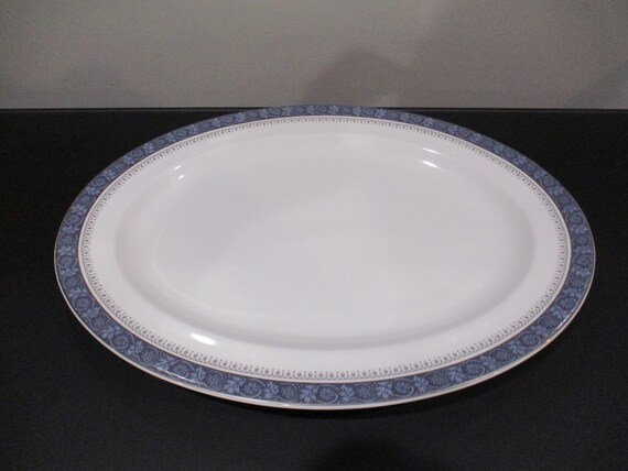 Vintage Royal Doulton Sherbrooke Pattern H5009 16 1/4 Inch Oval Turkey Platter Like New Condition