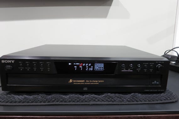 Sony CDP-CE275 Five Disc CD Changer Disc Ex-Change System High Density Converter