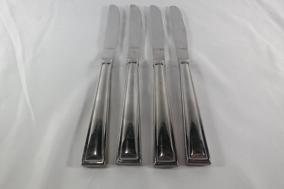 Gorham Stainless Flatware Marabella Pattern Glossy Solid Modern Knife Set of 4