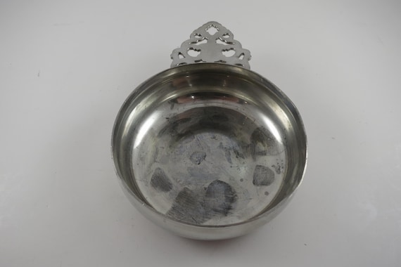 Vintage Stieff Pewter Porringer Bowl, Williamsburg CH16, 4.5 Inch