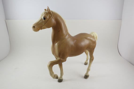 Breyer Arabian Stallion Palomino Horse with Bit Good Condition