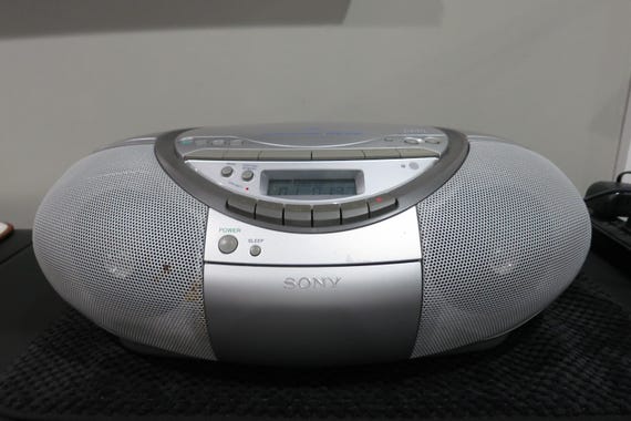 Vintage Sony CD Radio Cassette Boombox: Retro Silver Portable Stereo