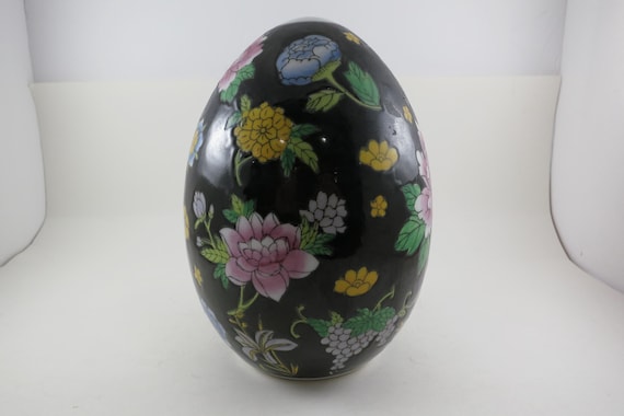 Vintage Black Pink Blue Yellow 8 Inch Asian Design Egg