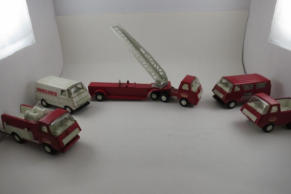 1969 Tonka Pressed Steel Fire Department 6-Piece Gift Set