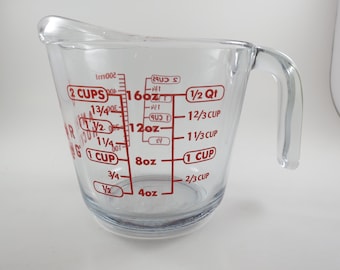 Vintage Anchor Hocking Pyrex Measuring Cup - 2 Cup, Red Lettering