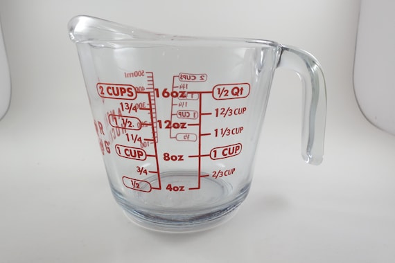 Vintage Anchor Hocking Pyrex Measuring Cup - 2 Cup, Red Lettering