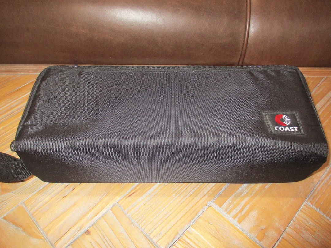 1980's/90's Coast Black Cassette Tape Carrying Case Holds 15 Cassettes