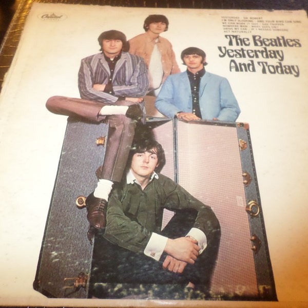 Vintage 1966 LP Record The Beatles Yesterday and Today Apple Records T-2553 Very Good Condition