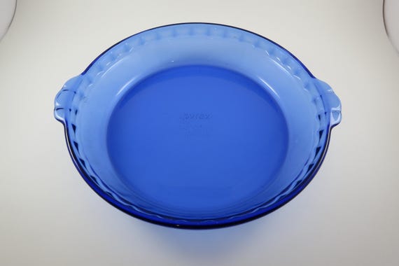 Vintage Cobalt Blue Pyrex 9 1/2 Inch Double Handled Pie Plate Excellent Condition