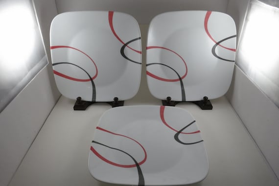 Set of 3 Corelle Vitrelle Fine Lines Square 10 1/2 Inch Dinner Plates