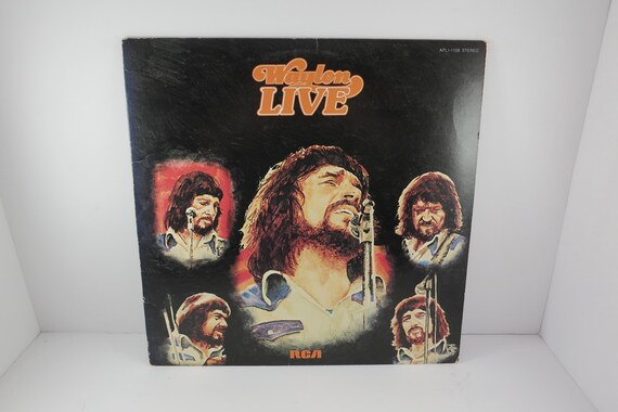 Vintage 1976 Vinyl LP Record Waylon Jennings Waylon Live Very Good Condition 71097