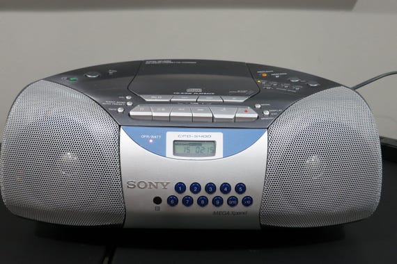 Vintage Sony CFD Radio CD Boombox: Retro Silver Portable Stereo S400