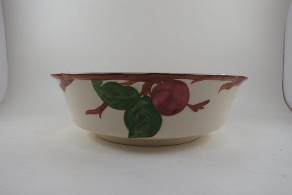 Vintage Franciscan Earthenware Apple Pattern 8 5/8 Inch Round Vegetable Bowl