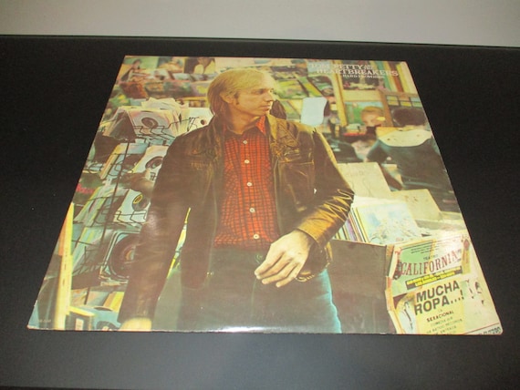 Vintage 1981 Vinyl LP Record Hard Promises Tom Petty & The Heartbreakers Excellent Plus Condition 65541