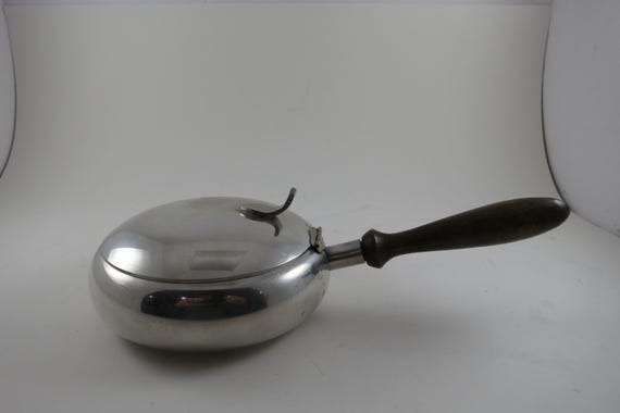 Vintage Steiff Pewter ATC P0-11 Silent Butler Crumb Catcher