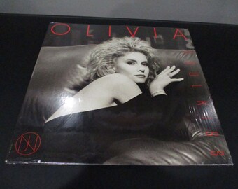 Vintage 1985 Vinyl LP Rock/Pop Record Olivia Newton-John Soul Kiss Excellent Condition 59141