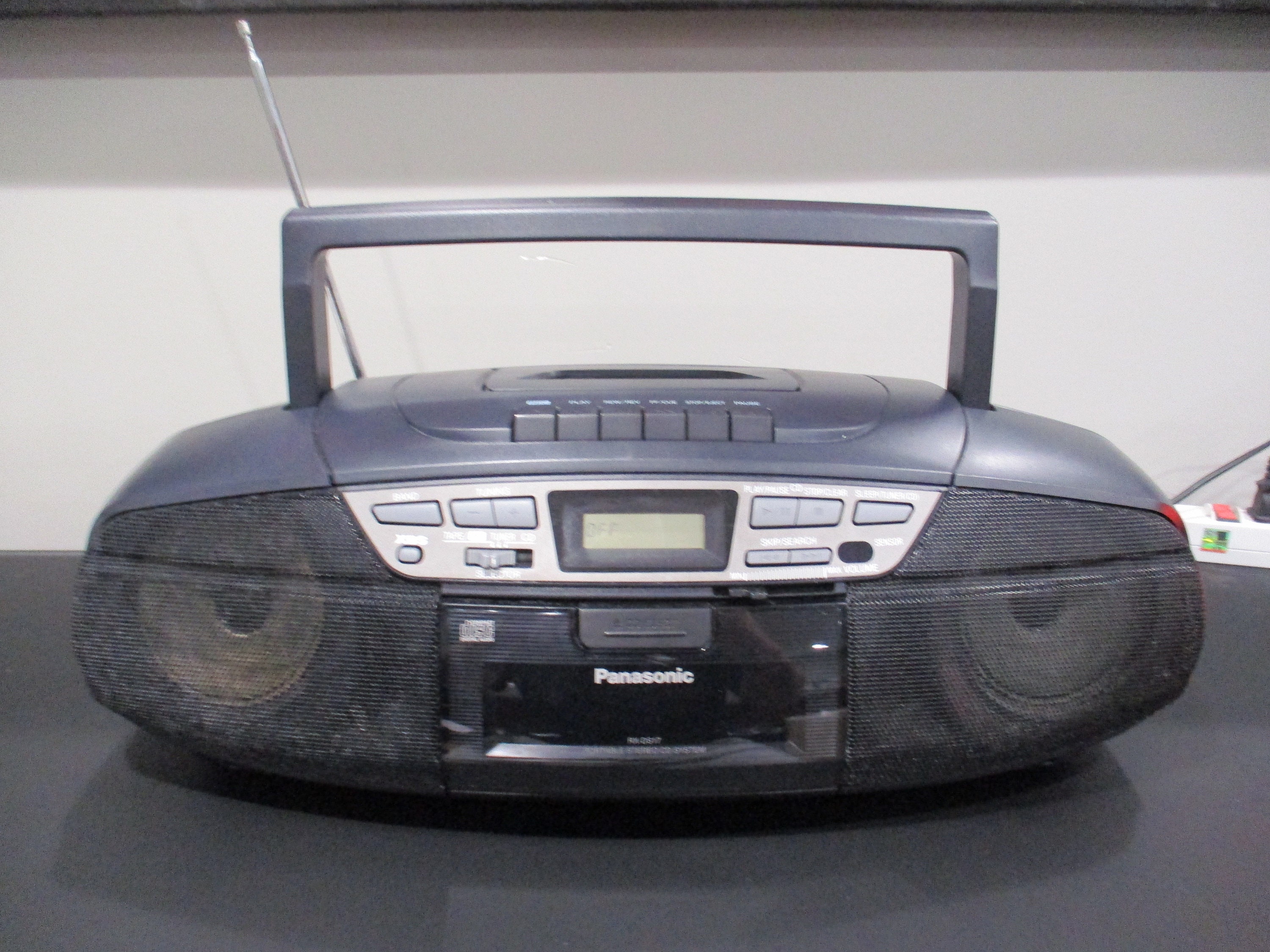 Vintage 1997 Panasonic RX-DS17 Portable Stereo CD System Super