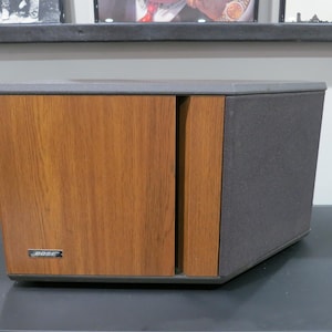 Bose 4.2 Direct Reflecting Anywhere Large Speaker Left Vinyl Veneer Case Sounds Great
