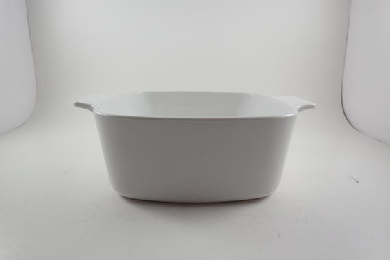 1980's Corning Ware A-1 1/2 B All/Just White Pattern 1 1/2 Quart Saucepan Excellent Condition