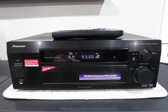 2002 Pioneer VSX-D411 Audio Video Multi Channel Receiver 260 Watts with Remote Manual