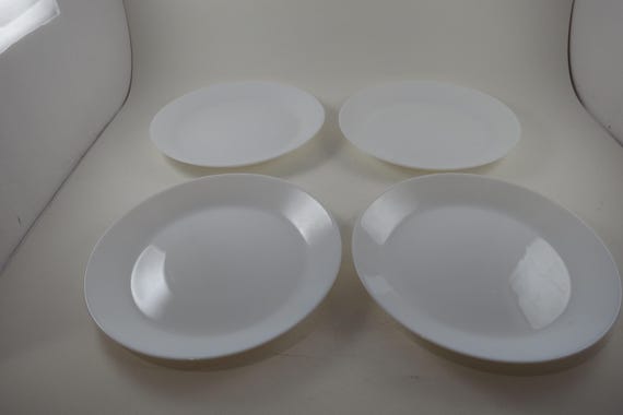 Arcoroc France Tempered Glass Salad Plates, Set of 4 (7.5 Inch)