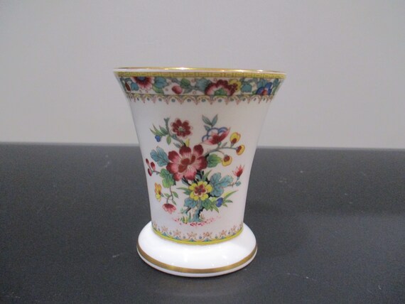 Vintage Coalport Bone China Ming Rose Miniature Vase Excellent Condition