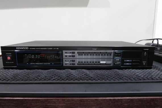 Vintage Kenwood Stereo Synthesizer Tuner KT-75: 20 Presets, LED Display