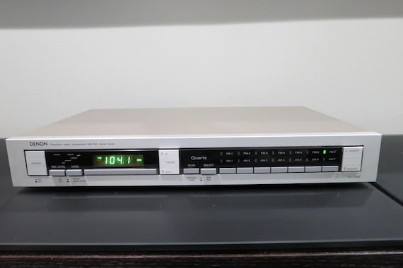 Vintage Denon TU-750S Precision Audio Component Stereo Tuner Silver Retro Works Perfectly