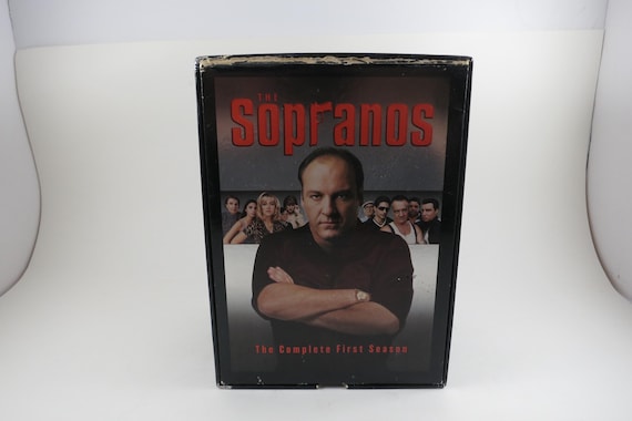 Sopranos The Complete First Season VHS Tape Box Set - 13 Episodes on 5 Tapes