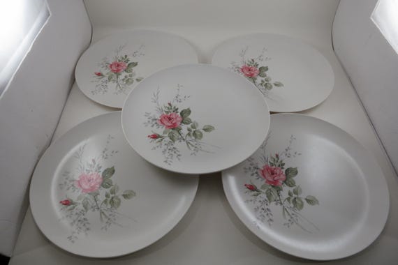 Vintage MCM Oneida Pink Rose Melmac 10 Inch Dinner Plates-Set of 5