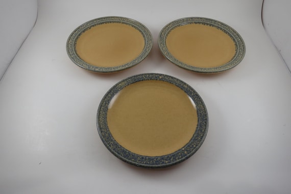 Set of Three Vintage Pfaltzgraff Americana MAFA 7 Inch Bread Plates